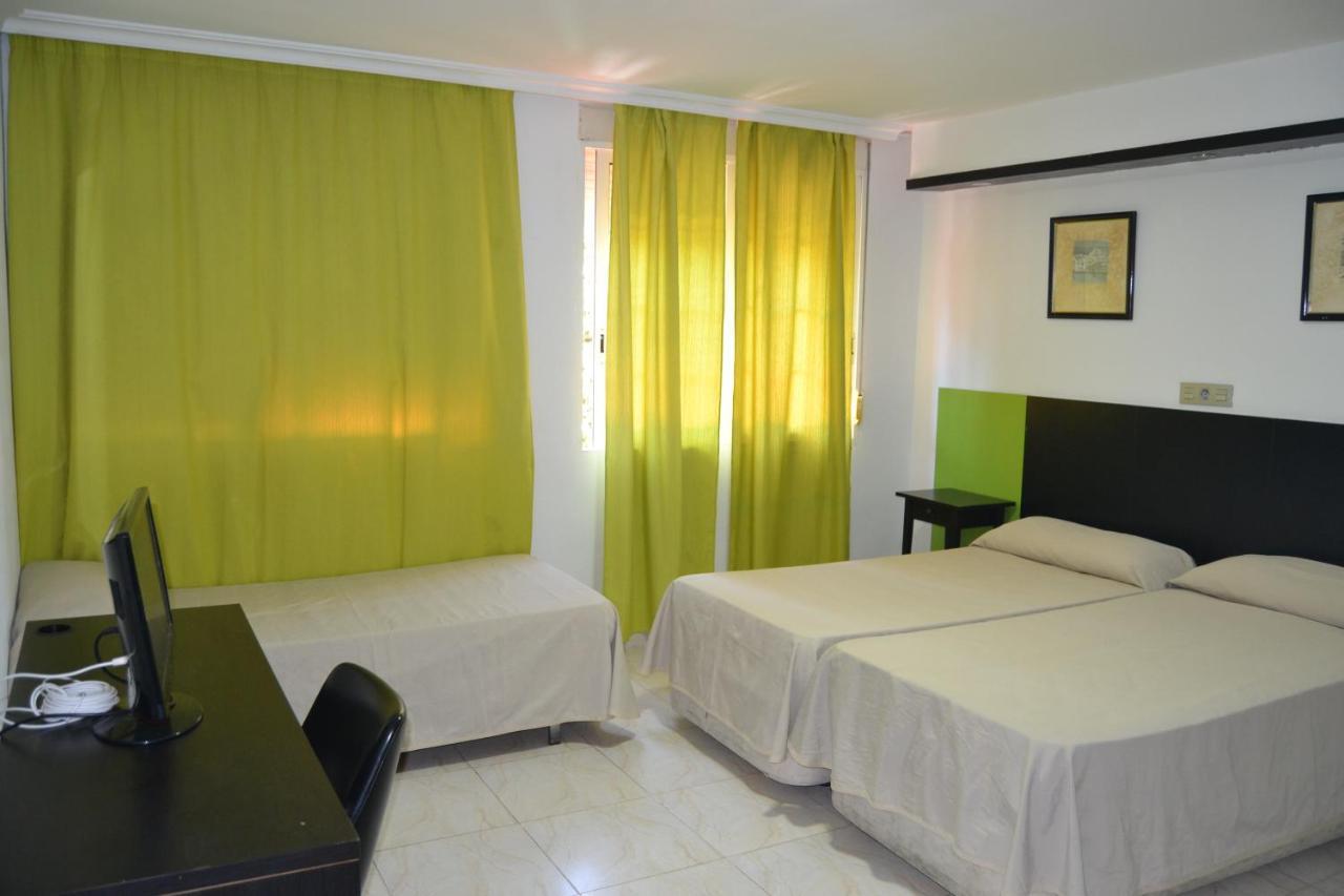 Hotel Miramar La Línea de la Concepción Dış mekan fotoğraf