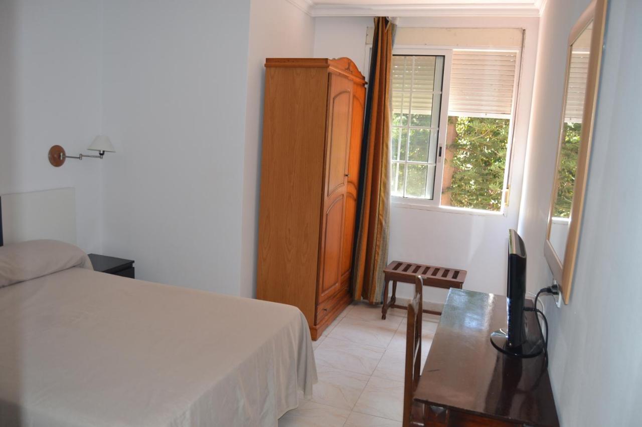 Hotel Miramar La Línea de la Concepción Dış mekan fotoğraf