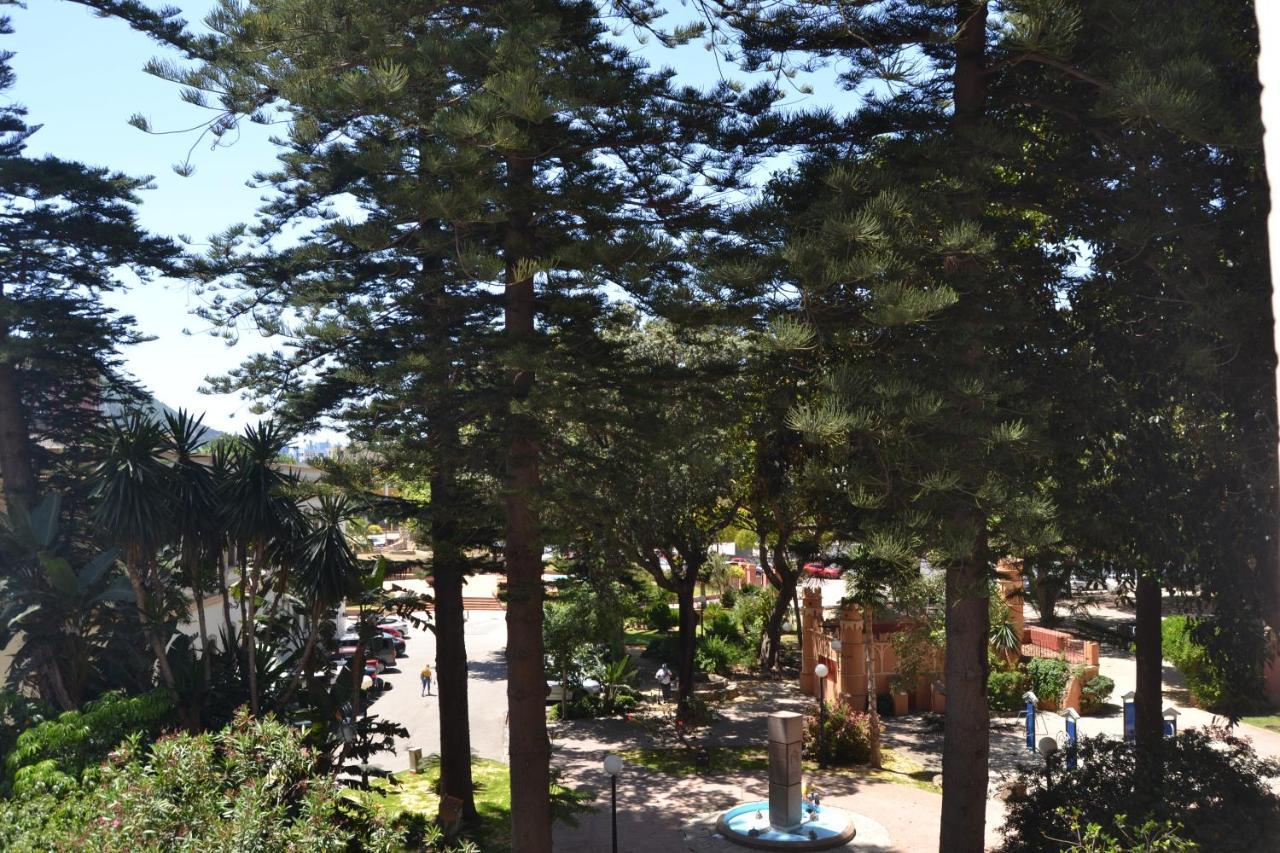 Hotel Miramar La Línea de la Concepción Dış mekan fotoğraf