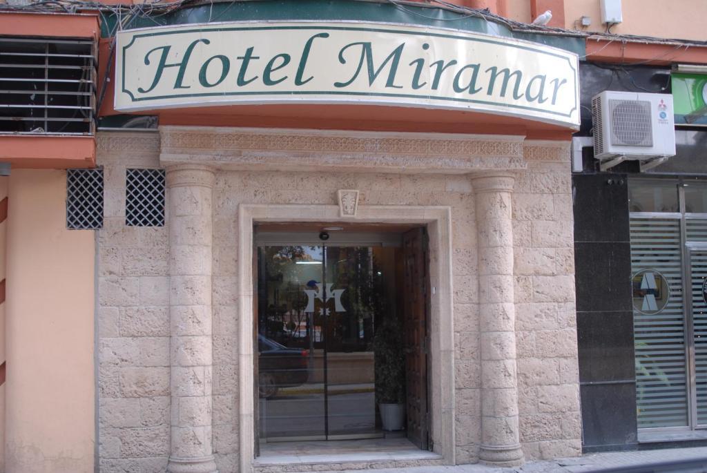 Hotel Miramar La Línea de la Concepción Dış mekan fotoğraf